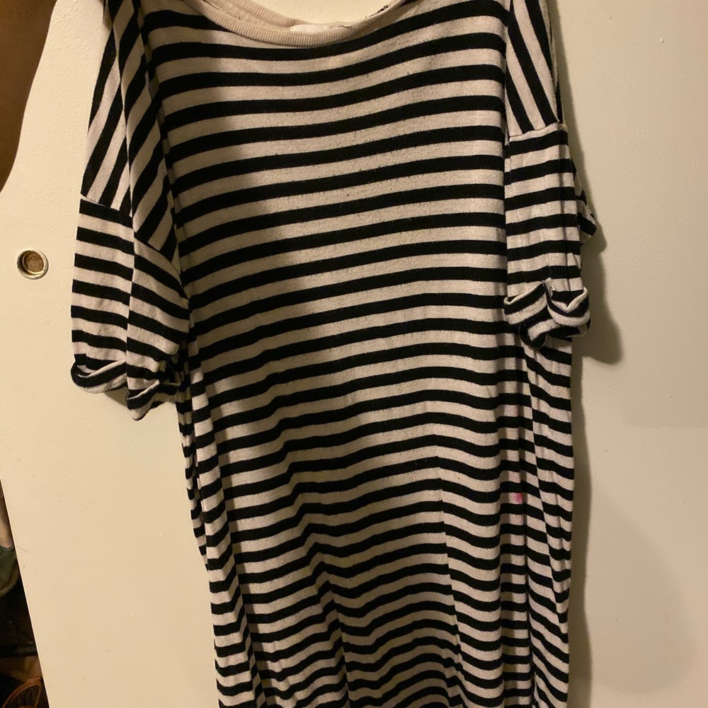 Striped dress - Picture 3 of 5